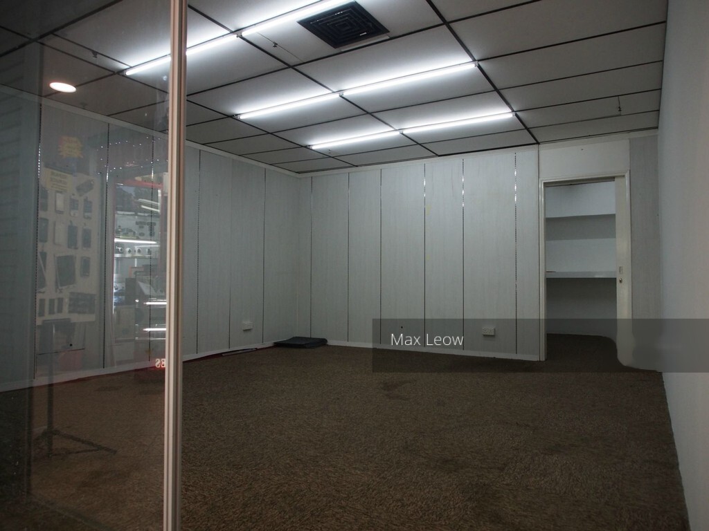 Sim Lim Tower (D8), Retail #258581631